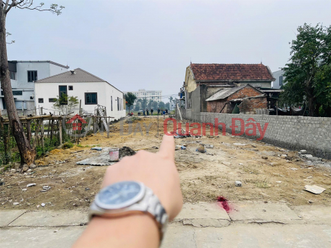 FOR SALE LOT OF LAND AT Hamlet 5, Nghi Kim Commune, Vinh City, Nghe An, entrance 2, auction area, 36m road, 1 billion 750 _0