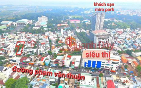 Hơn 1000m2 đất thổ cư full, gần Coop Mart, P.Tân Tiến, đường 8m, chỉ 28tr/m2 _0