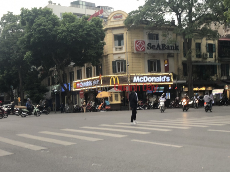 McDonald\'s Ho Guom (McDonald’s Hồ Gươm),Hoan Kiem | (2)