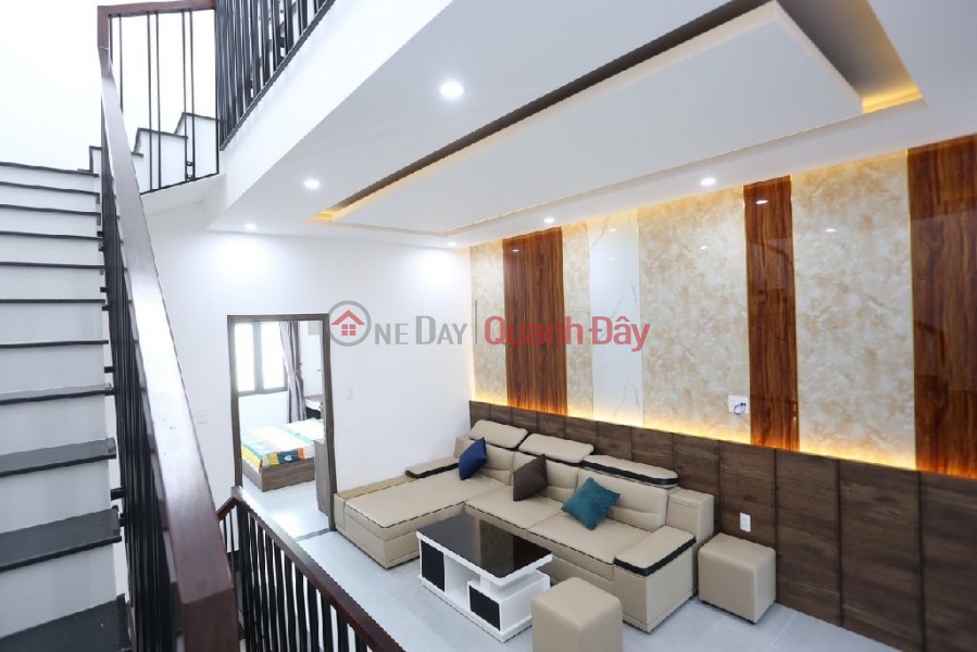 đ 5.6 Billion, Offering Beautiful House for Sale in Nam Hoa Xuan - Modern Design - Take a suitcase and move in now!