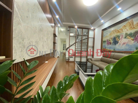 BEAUTIFUL HOUSE - GOOD PRICE - PRIME LOCATION At the main alley of Dao Tan, Ba Dinh, Hanoi _0