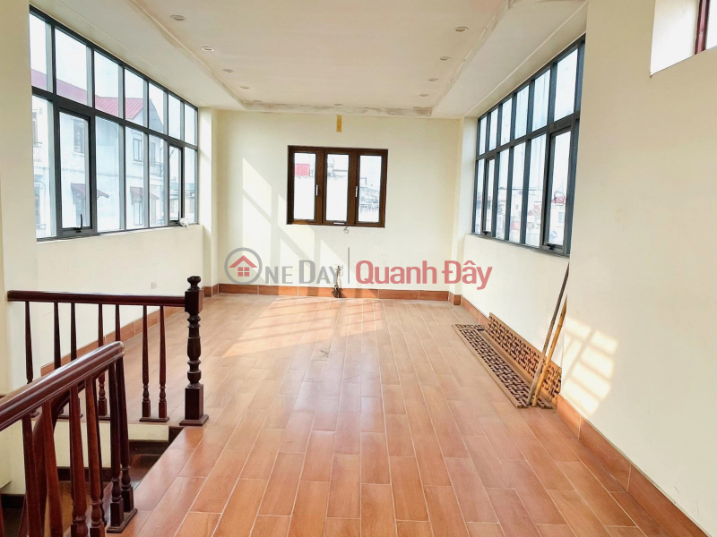 Property Search Vietnam | OneDay | Nhà ở Niêm yết bán 79m 5 Tầng Mặt Tiền 4.5m Nhỉnh 14 Tỷ Phố Trần Duy Hưng Cầu Giấy. Nhà Chủ Tự Xây Có Thiết Kế Hiện Đại. Kinh