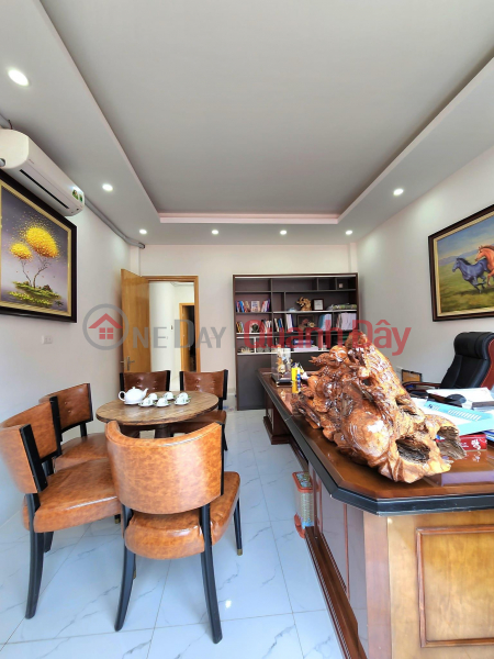 House for sale at Nga Tu So, Dong Da, car, near the street, 53m, 4T, brand new, like, kd online. Sales Listings