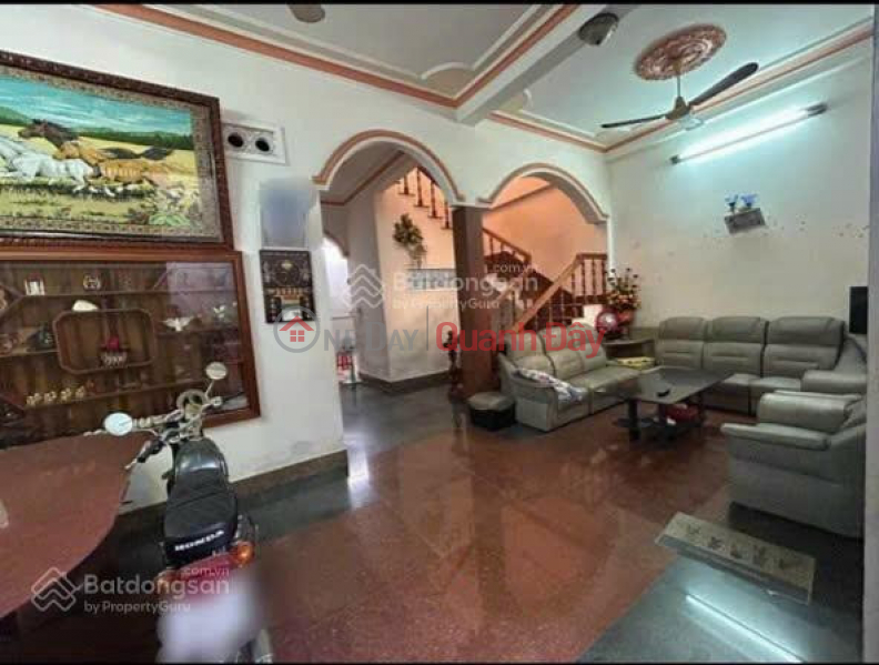 BEAUTIFUL HOUSE - OWNER FOR URGENT SALE OF A 4-STORY HOUSE on Nguyen Hue Street, Ward 5, Tuy Hoa, Phu Yen Sales Listings