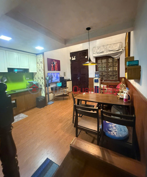 CAU GIAY STREET, BEAUTIFUL 4-STOREY HOUSE, BUILT BY RESIDENTS, NEAR LAKE, CAR PARKING NEARBY - 50M2, 11.6 BILLION _0