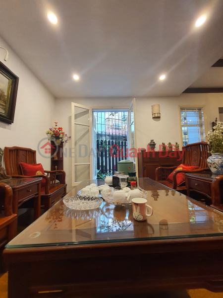 Property Search Vietnam | OneDay | Residential Sales Listings | House for sale 128m2 Nghi Tam street, Tay Ho Villa Garage 15.8 Billion