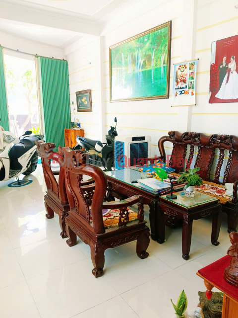 BÁN NHÀ LÔ GÓC 2 MẶT TIỀN KHU DÂN CƯ CHỢ DINH - QUY NHƠN.MÃ SỐ: #MT5810 _0