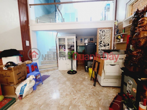 MAI DỊCH 32M x MT 4M GIÁ 8,5 TỶ-LÔ GÓC NGÕ THÔNG KINH DOANH,Ô TÔ QUA NHÀ _0