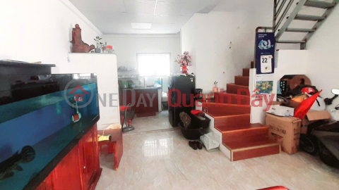 Rè Quá, Nhà Mặt Tiền Q2, DT 77m2, Ngang Khủng 8m, Hẻm Xe Hơi, Giá chỉ 9.6ty _0