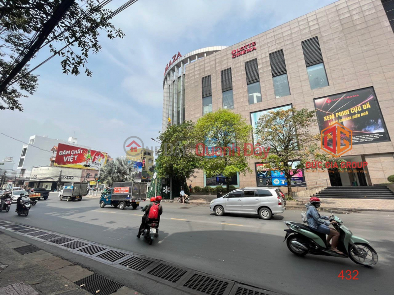 Pham Van Thuan Front House for rent, 200m2 wide, right at Vincom Rental Listings