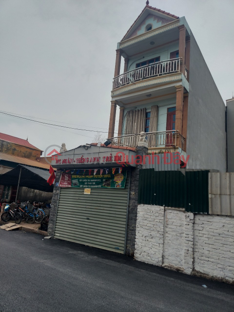 3-storey house for sale in Duc Thuong commune, Hoai Duc, nice location, good business. _0