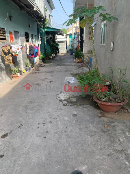 ₫ 2 Billion, OWNER Needs to Sell House with 2 Sides on National Highway 1A Tan Tuc Town, Binh Chanh District