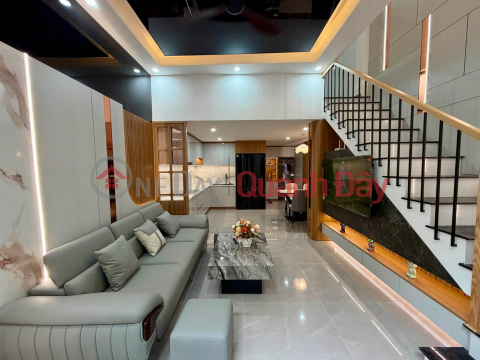 ► Gần MT Võ Văn Tần, cạnh AeonMall, 36m2, 2 tầng full nội thất, 3.x tỷ vừa _0