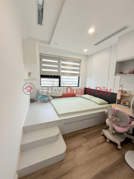 đ 12.3 Billion, URGENT SALE OF 165M2 APARTMENT, CORNER LOT, 3 AIRY, HIGH FLOOR, 4 BEDROOMS, 3 BATH, THIEN DAI FURNITURE. PHONE 0889127186