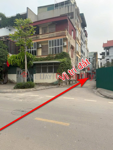 Property Search Vietnam | OneDay | Residential | Sales Listings OWNER urgently selling a townhouse at No. 9, Vu Dinh Tung Street, Co Linh Road, Long Bien District, Thach Ban.