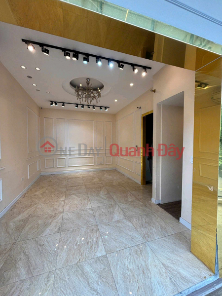 Renting Space in Hai Ba Trung for 65 Million | Vietnam Rental | đ 65 Million/ month