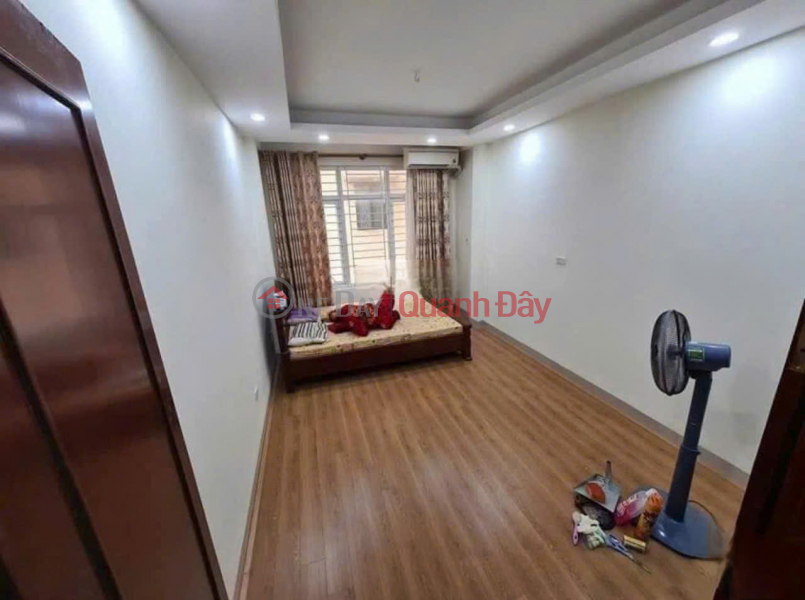 HOUSE FOR RENT IN BUI XUONG TRACH, BEAUTIFUL HOUSE, FURNISHED, CAR ACCESS, 28M², 6 FLOORS, 11 MILLION VND. 0903258273 | Vietnam | Rental | đ 11 Million/ month