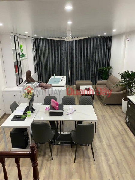 đ 14.6 Billion, House for sale on Nguyen Luong Bang street, Dong Da, 31m2, 6 floors, 14.6 billion