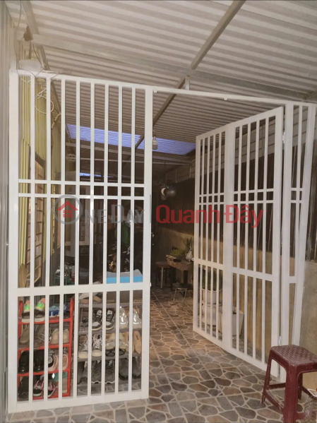 đ 1.2 Billion, HOUSE IN Cach Mang Thang 8 ALLEY, PRICE 1.2 billion, 400 meters from Xuan Huong Lake
