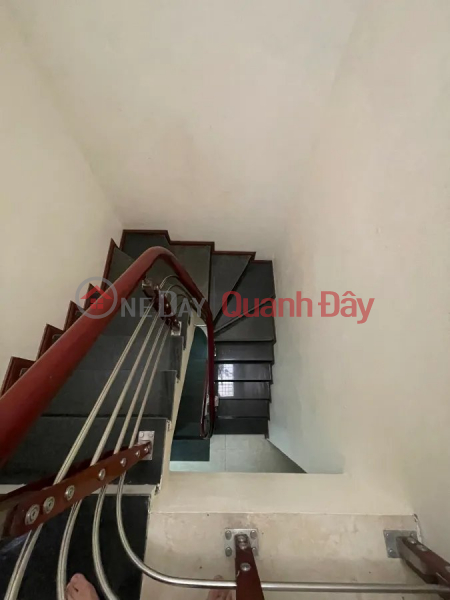 đ 4,6 tỷ Ngọc Thụy nhà 42m2, 4 tầng, mặt tiền 3.8m, 4.6 tỷ Long Biên.ô tô đỗ.