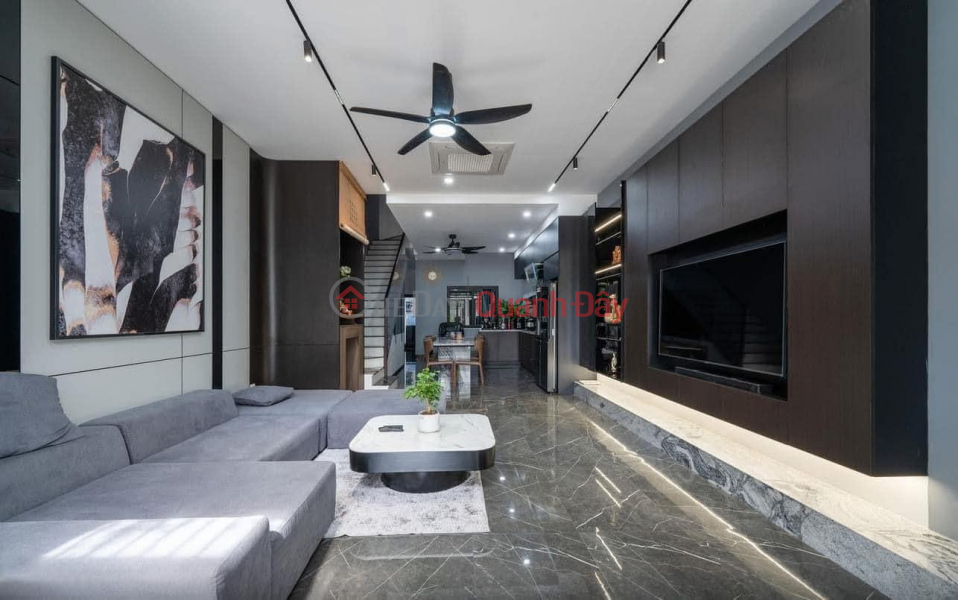 ***House for sale in front of K300 Tan Binh area, Hoang Ke Viem street (4.4*30) Sales Listings