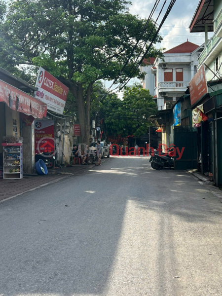 A RARE AND PRIME PLOT OF LAND – LOCATED IN THE CENTER OF CONG THON, YEN VIEN, GIA LAM Vietnam | Sales | đ 19 Billion
