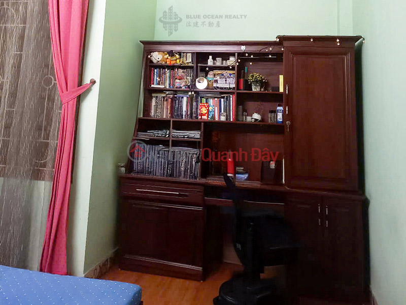 Need money to sell a house 44m² x 4 floors, solid, 3.7m frontage Lac Long Quan, Nghia Do ward, Cau Giay, only 13 billion Sales Listings