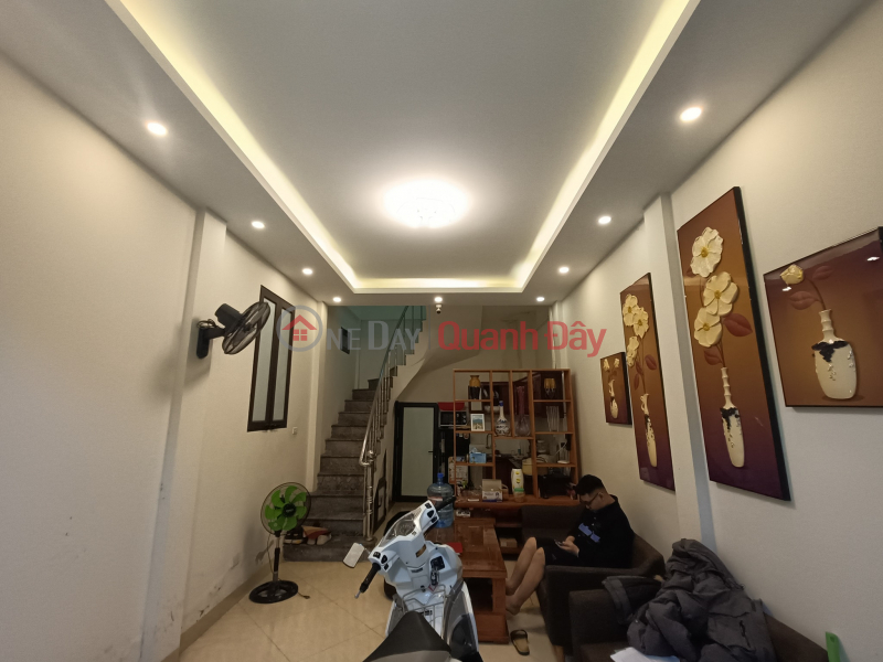 Property Search Vietnam | OneDay | Residential, Sales Listings | HOUSE FOR SALE NGUYEN TRAI STREET, 40M2, Corner Lot, BUSINESS, NGUYEN, NHANH 4 BILLION, 0967973138.