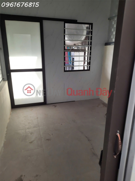 đ 8,5 triệu/ tháng | Chính chủ cho thuê nhà 22mx 5 tầng ngõ to 4m Ô Chợ Dừa Đống Đa HN
