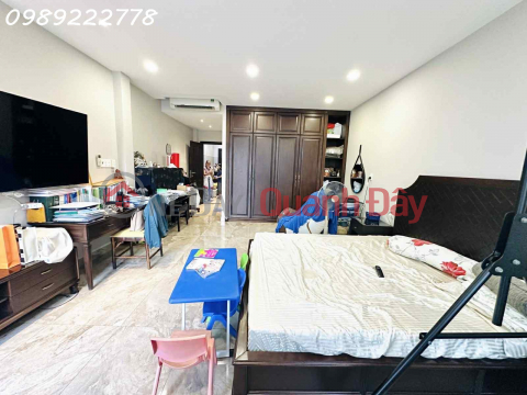 BUSINESS FRONTAGE OF HUYNH VAN BANH – WARD 11– PHU - ELEVATOR - 5 FLOORS - 6 MASTER ROOMS - CLASSY DESIGN _0