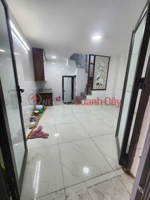 House for sale in Linh Nam, 19m2, 3 floors, 2 bedrooms, price 1.68 billion, shared title _0