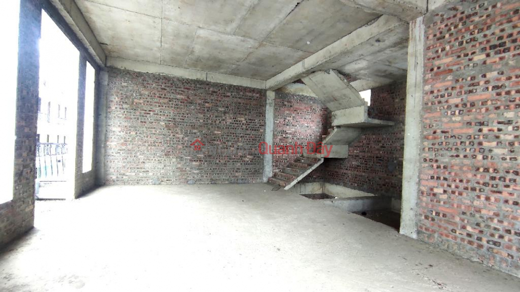 đ 13.2 Billion, Adjacent to Vy Yen, 77m², 7m frontage, 3 sides open, parking available day and night.