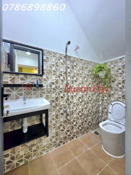 đ 5,65 tỷ, Nhà đẹp – vị trí kinh doanh cực tốt hẻm 1147 Huỳnh Tấn Phát, Quận 7