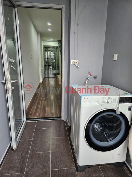 đ 8.25 Billion THANG LONG NUMBER ONE APARTMENT – LUXURY APARTMENT IN CAU GIAY – 3 BEDROOMS - 2 BATHROOMS – FULL ELECTRONIC APPLIANCES -