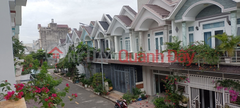 CC house for rent in Binh Hoa, 1 ground floor, 1 floor, 4 bedrooms, 3 bathrooms, 4.5mx18, sdd 107m2, price 10 million\/month _0