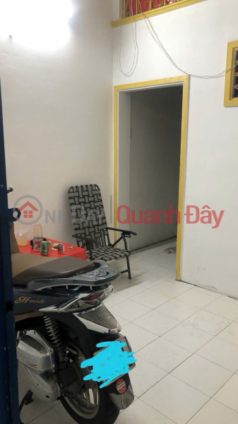 HOUSE IN BEAUTIFUL LOCATION - GOOD PRICE, OWNER NEEDS TO SELL QUICKLY, house in District 4, HCMC, Vietnam, Sales đ 3.25 Billion