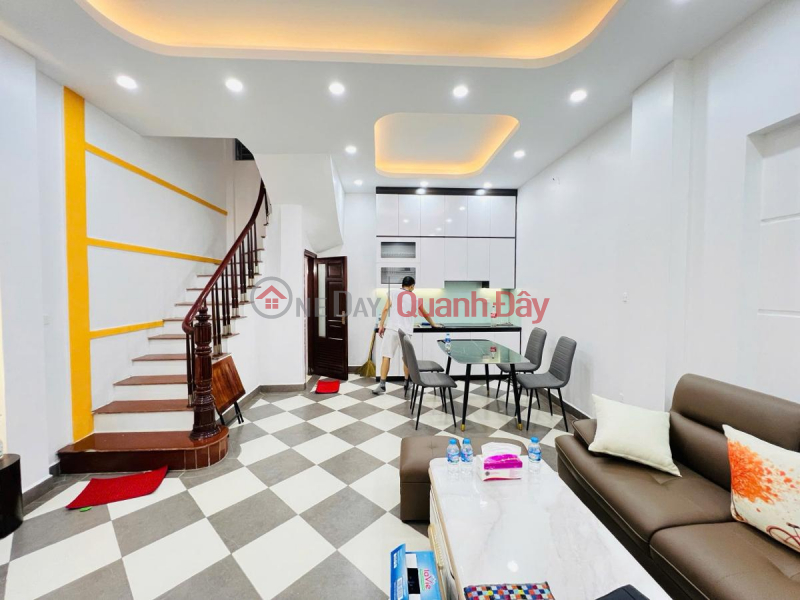 Property Search Vietnam | OneDay | Nhà ở | Niêm yết bán CẦU GIẤY - 34M2 x 4TẦNG - MT 5M- SỔ VUÔNG A4- NỞ HẬU - FULL NỘI THẤT- AN SINH ĐỈNH ~ 7 TỶ