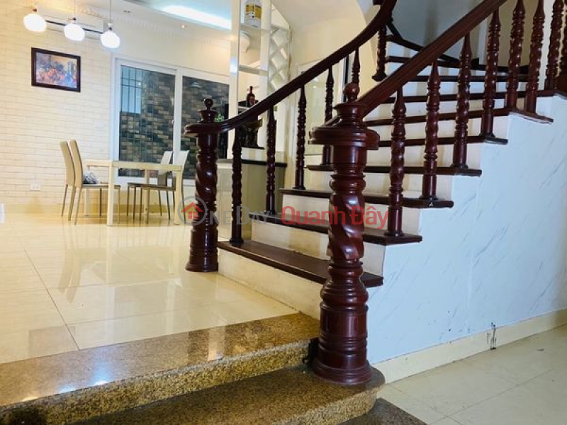 Nguyen Khoai house for sale, 45m 4 floors, enthusiastic builder Sales Listings