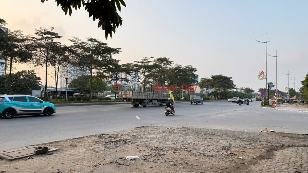 7-STORY BUILDING ON LY SON STREET - PRIME LOCATION FOR BUSINESS, 55M2, PRICE 27.5 BILLION VND. LONG BIEN DISTRICT - HANOI. Sales Listings