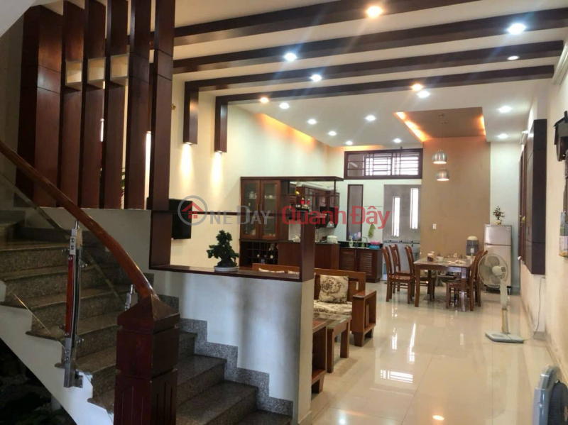 ► MT Đường 2 tháng 9 View khu Tượng Đài, 125m2, 5 tầng, móng 9 tầng, thang máy, Niêm yết bán