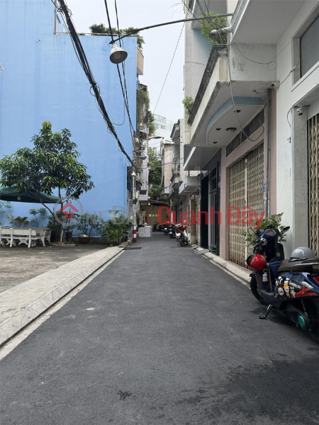 đ 7,5 tỷ **Bán nhà HXH Cách Mạng Tháng Tám, phường 7, Tân Bình; 4x11m - chỉ 7,5 tỷ