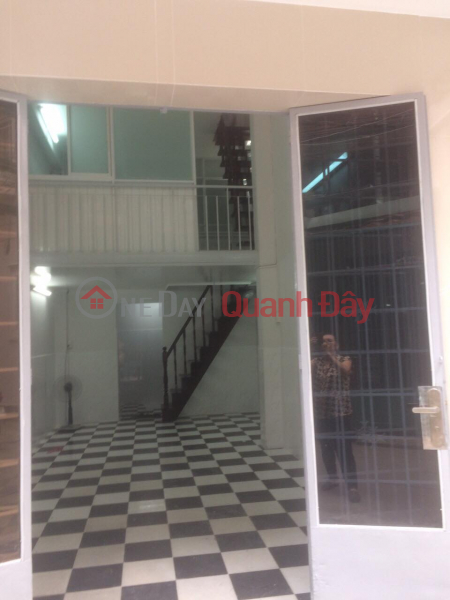 HOUSE FOR RENT 4MX12M-3PN HUYNH VAN BANH HOUSE FOR RENT NGUYEN. Rental Listings