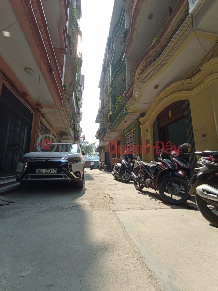 House for Rent Dinh Cong - H.Mai, Area 42m2, 4.5 Floors, Car, Price 16 million\\/month Rental Listings