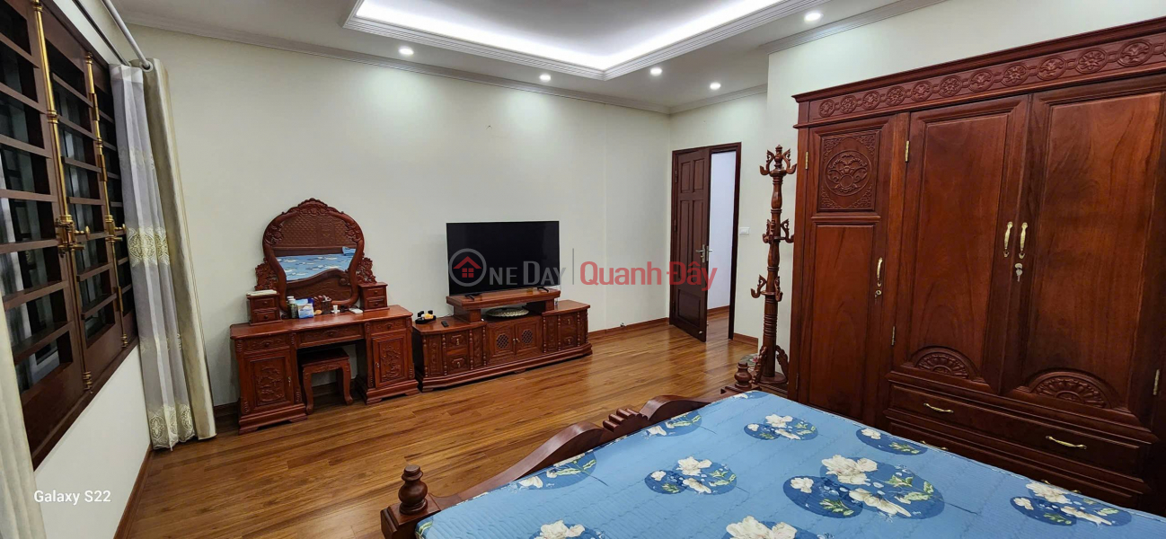 đ 23.9 Billion, URGENTLY REDUCING FOR SALE - Trung Kinh Subdivision 58\\/65m2 - 5 Floors, Frontage 5.5m 23.9 Billion VND 10m from Street