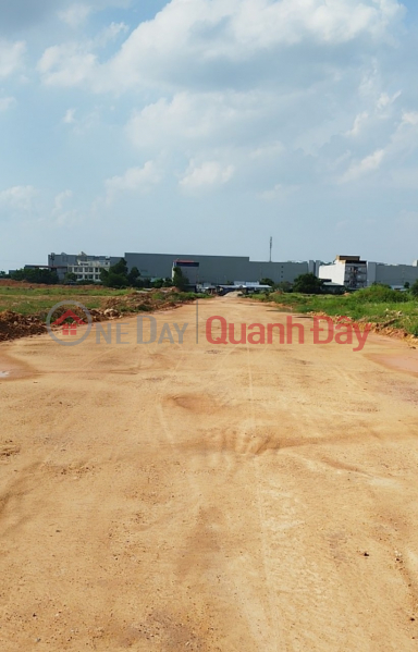 for sale a land lot of 1200m2 to 850m2 residential right next to the factory to sung thai Nguyen right on the main road for public vehicles | Vietnam Sales đ 15.6 Billion