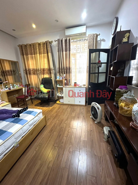 House for sale in Vong Thi, Tay Ho, corner lot, car, 88m2, 3 floors, frontage 8.2m, only 20.9 billion _0