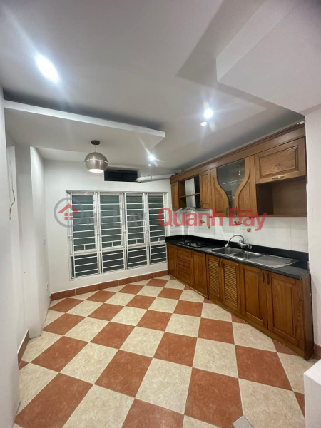 Property Search Vietnam | OneDay | Residential Sales Listings | Selling house on Nguyen Dinh Hoan lane 40m2, 5T, 25m from the car, 3 parking garages, 5.6 billion