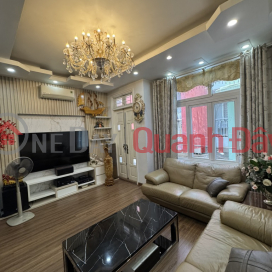House for sale in Hoang Cau, Dong Da, car access, 48m2, 5 floors, frontage 4.9m, only 17 billion _0