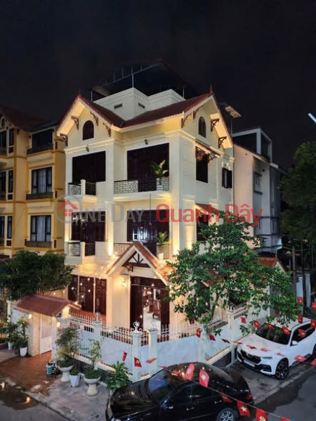 Owner reduces price by 10 billion VND, 200m2 villa in My Dinh for only 38 billion VND - 25m wide road in front of the house - SUPER BEAUTIFUL Sales Listings