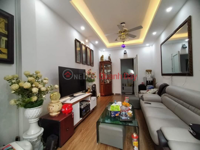 House for sale on Xa Dan Street, O Cho Dua 30m, 5T, wide alley, very rare business. Vietnam | Sales | đ 4.35 Billion